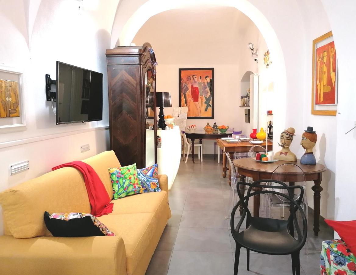 La Foresteria Garden Boutique B&B Katanya Dış mekan fotoğraf